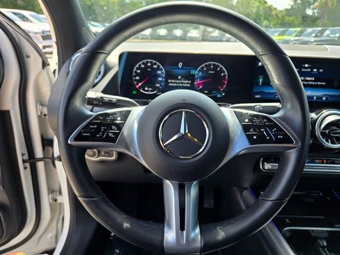 Used 2025 Mercedes-Benz GLA 250 image 17