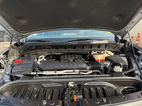 Used 2024 Chevrolet Silverado 1500 Custom image 20