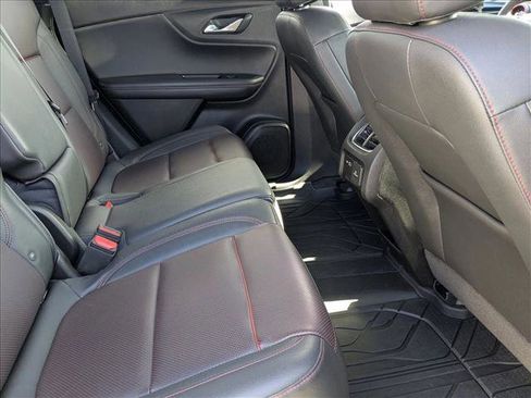 Used 2021 Chevrolet Blazer RS image 18