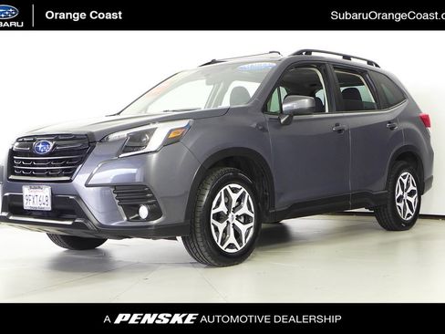 Certified 2023 Subaru Forester Premium AWD/4WD image 1