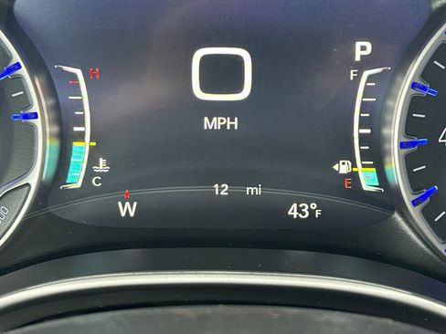 New 2026 Chrysler Voyager LX image 28