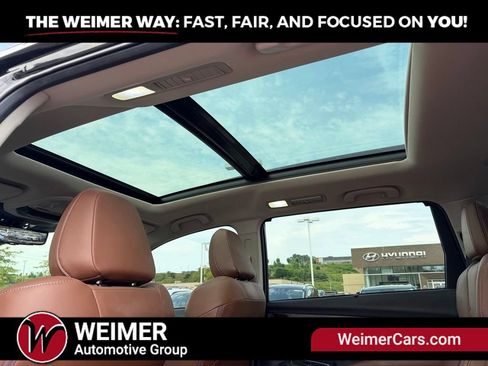 Used 2024 Subaru Ascent Touring AWD/4WD image 23