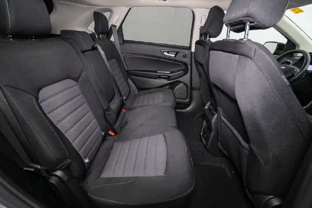 Used 2023 Ford Edge SE w/ Black Appearance Package AWD/4WD image 17