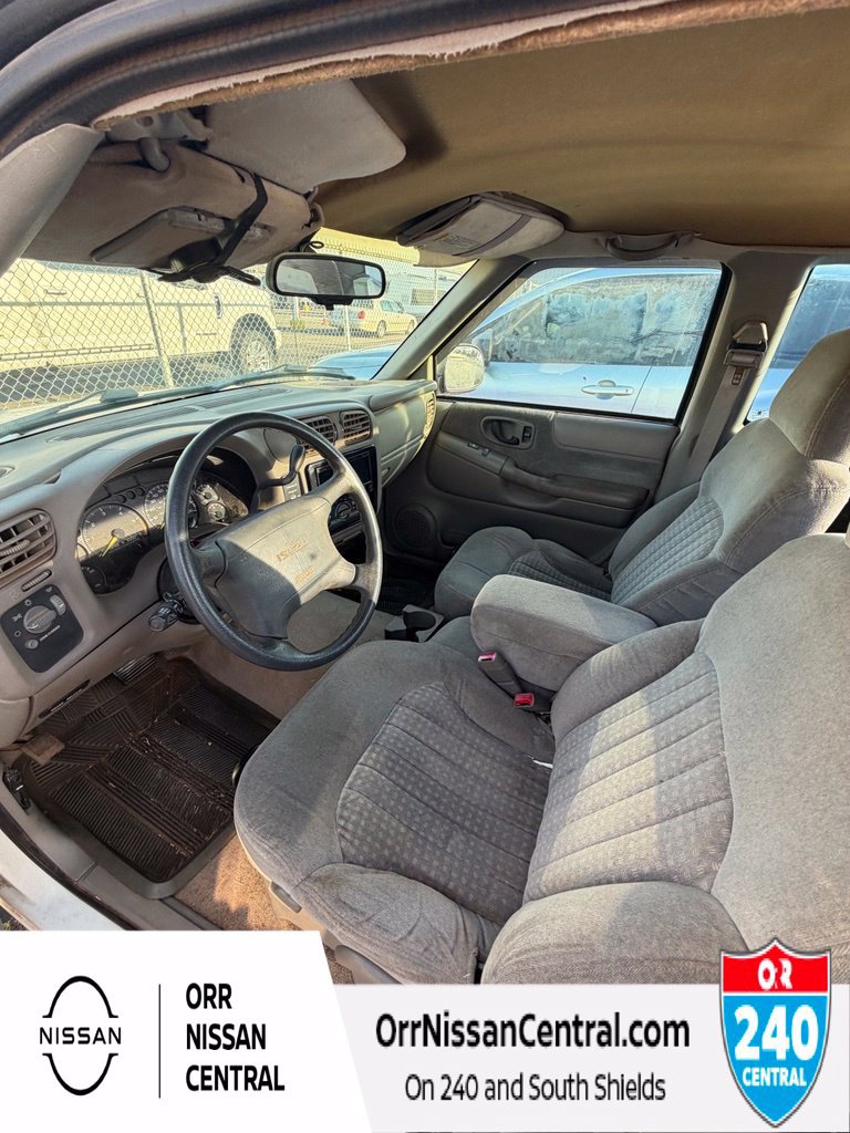 Used 1998 Isuzu Hombre XS RWD image 9