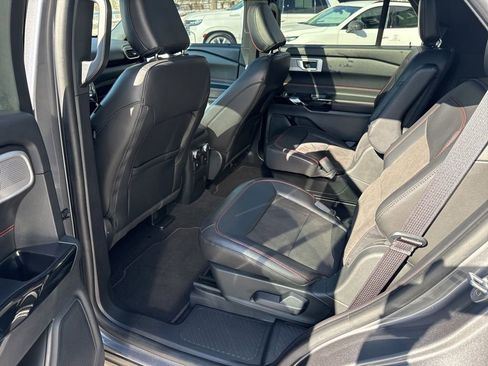 Used 2022 Ford Explorer ST-Line image 21