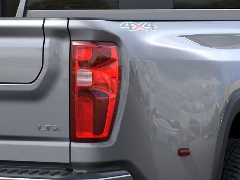 New 2026 Chevrolet Silverado 3500 LTZ w/ LTZ Plus Package AWD/4WD image 12