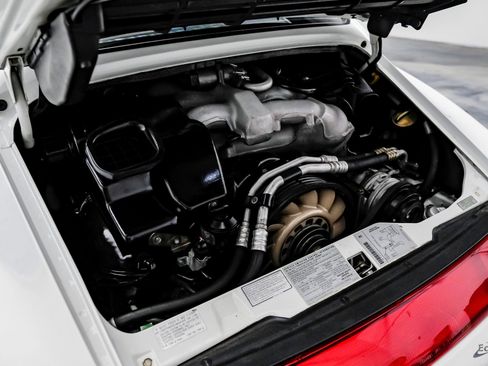 Used 1996 Porsche 911 GT3 RS image 94