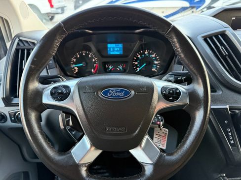 Used 2016 Ford Transit 150 XL image 27