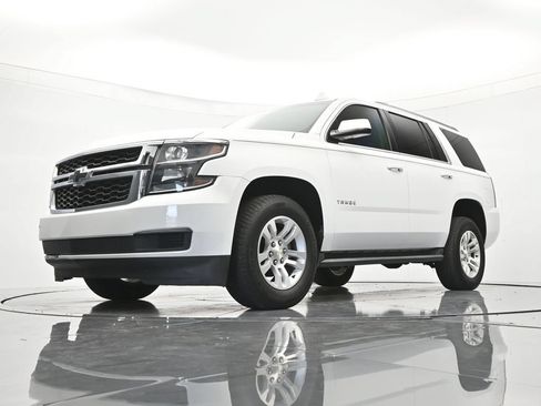 Used 2017 Chevrolet Tahoe LS RWD image 18