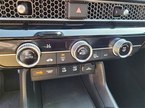 Certified 2025 Honda Civic Sport image 19