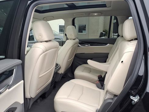 Certified 2024 Cadillac XT6 Premium Luxury w/ LPO, Floor Liner Package image 17