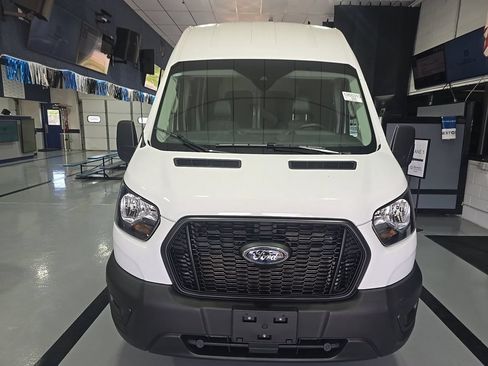 Used 2025 Ford Transit 250 148 High Roof w/ Load Area Protection Package RWD image 2