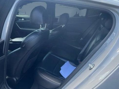 Used 2022 Kia Stinger GT-Line RWD image 11