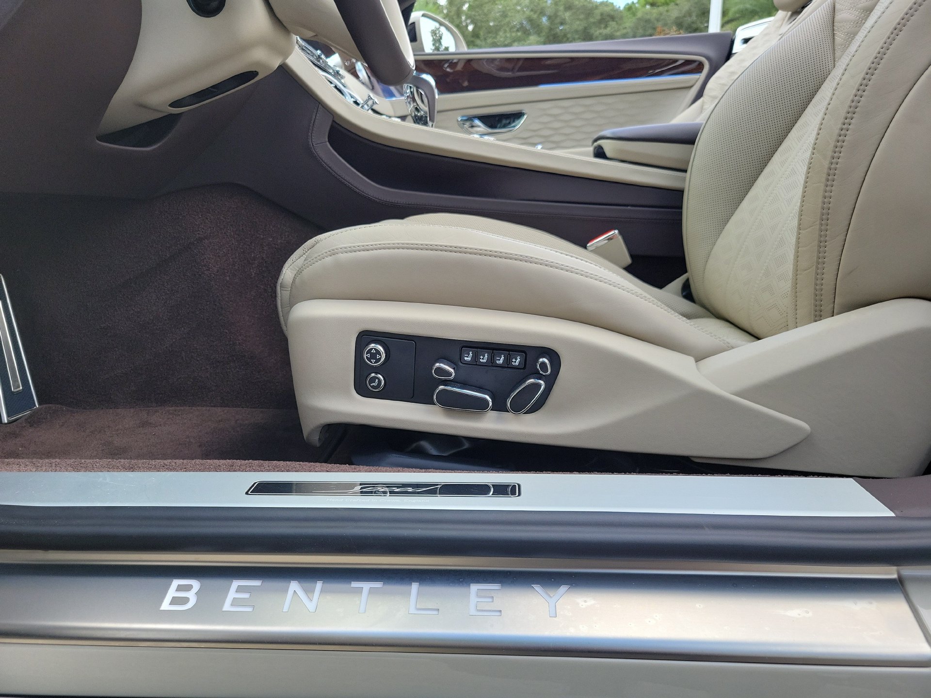 Certified 2025 Bentley Continental GT Speed AWD/4WD image 30