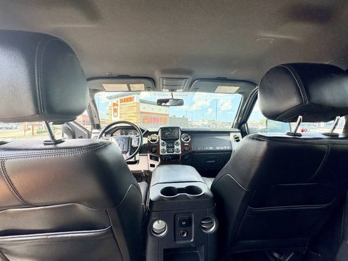 Used 2014 Ford F250 Lariat w/ Lariat Interior Package AWD/4WD image 19