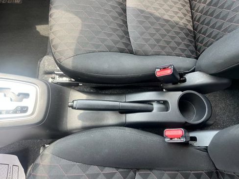 Used 2024 Mitsubishi Mirage ES FWD image 23