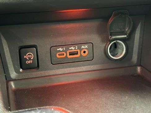 Used 2024 Nissan Sentra SV FWD image 26