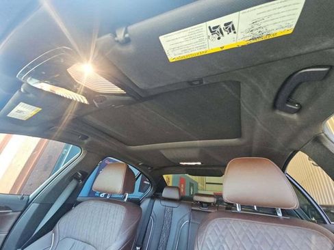Used 2018 BMW 540i RWD image 11