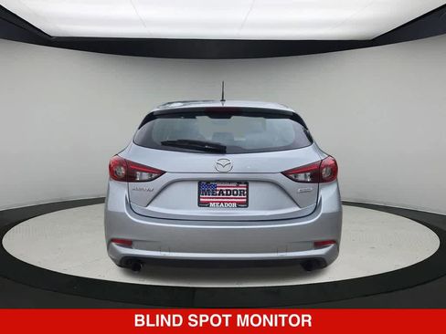Used 2017 MAZDA MAZDA3 Touring FWD image 5