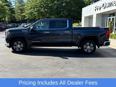 Used 2025 GMC Sierra 1500 SLT AWD/4WD image 4
