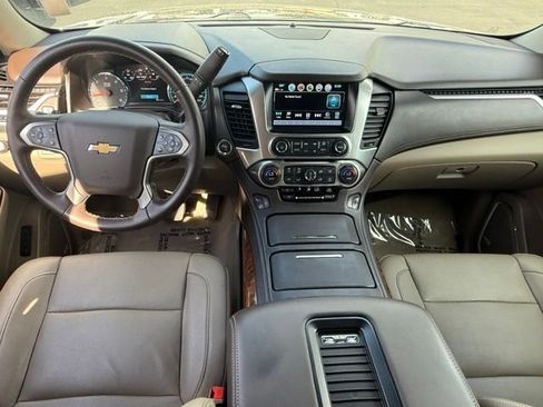 Used 2019 Chevrolet Tahoe Premier AWD/4WD image 20