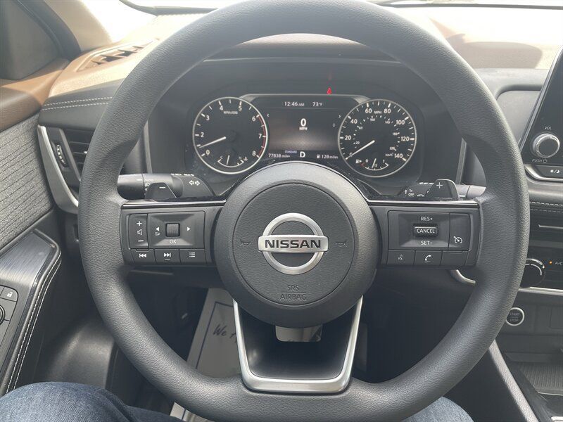 Used 2021 Nissan Rogue S FWD image 15