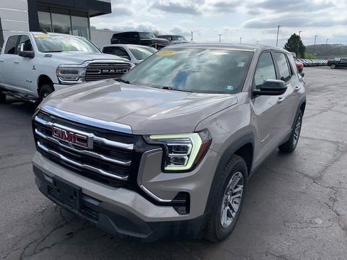 Certified 2025 GMC Terrain Elevation AWD/4WD image 8