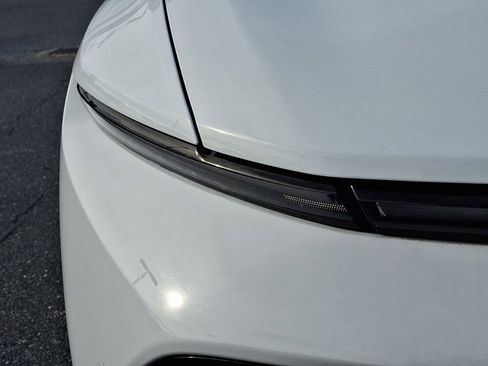 Used 2025 Chevrolet Equinox EV LT w/ Convenience Package image 9