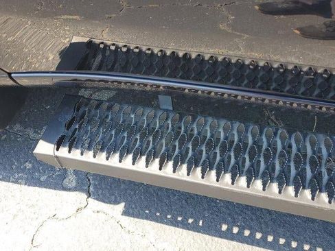 Used 2022 Chevrolet Silverado 1500 RST w/ Convenience Package II image 10