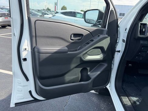 New 2026 Nissan Frontier SV w/ Tow Package AWD/4WD image 12