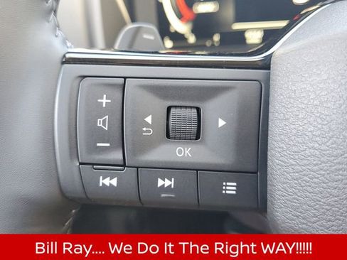 Certified 2025 Nissan Rogue SL w/ Tech Package image 18