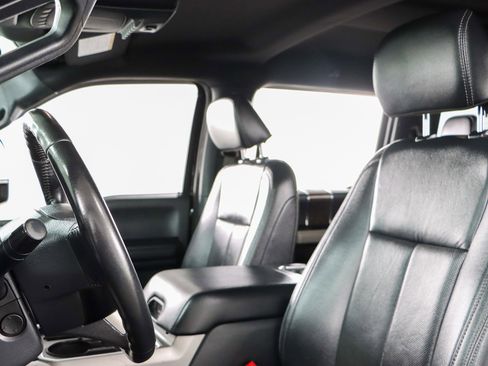 Used 2022 Ford F250 Lariat w/ Lariat Ultimate Package image 25