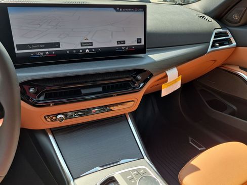 New 2026 BMW 330i Sedan w/ Premium Package RWD image 22