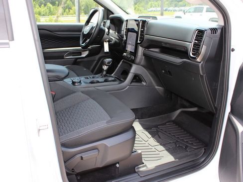 Used 2025 Ford Ranger XLT w/ FX4 Off-Road Package AWD/4WD image 6
