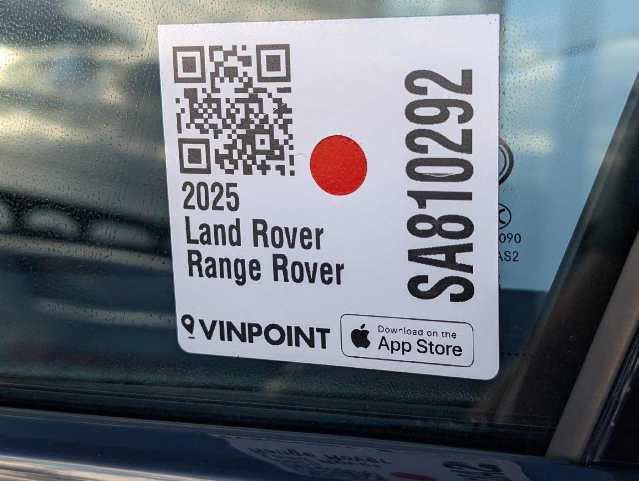 Used 2025 Land Rover Range Rover Velar Dynamic SE AWD/4WD image 28