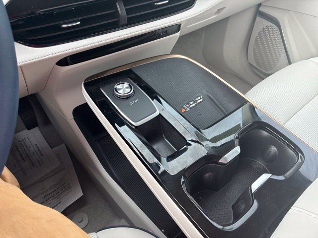 Used 2025 Buick Enclave Avenir w/ Trailering Package, 5000 lbs. FWD image 71