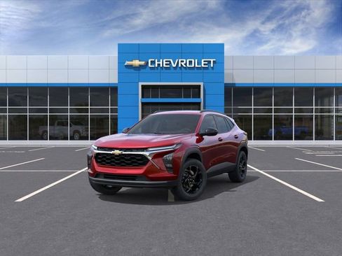 New 2026 Chevrolet Trax LT image 8