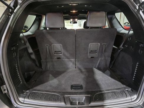 Used 2015 Dodge Durango SXT w/ Blacktop Package image 32