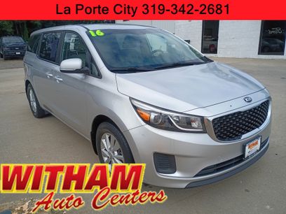 Used 2016 Kia Sedona L