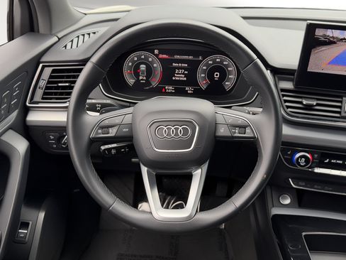 Used 2024 Audi Q5 2.0T Premium w/ Summer of Audi Package AWD/4WD image 20