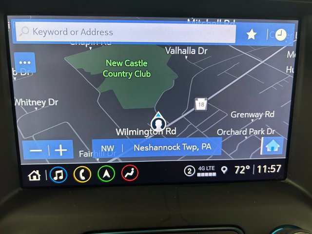 Used 2022 GMC Acadia AT4 w/ Technology Package AWD/4WD image 23