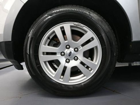 Used 2010 Ford Edge SE FWD image 16