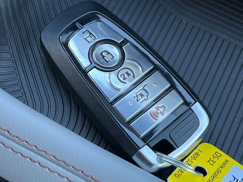 New 2026 Ford Explorer Active w/ Active Comfort Package image 31