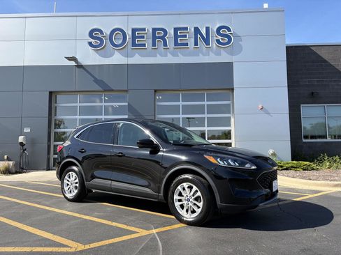 Used 2021 Ford Escape SE w/ Convenience Package AWD/4WD image 1