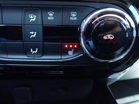 New 2026 Chevrolet Trax LT w/ Driver Confidence Package FWD image 18