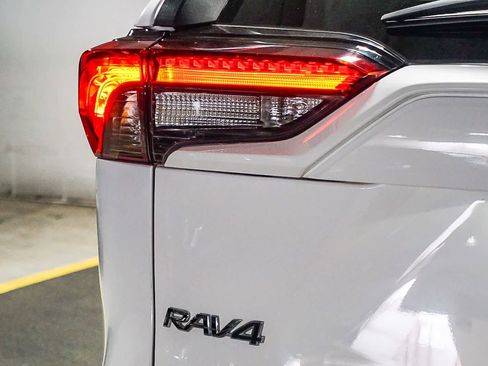 Certified 2025 Toyota RAV4 XLE w/ Convenience Package AWD/4WD image 11