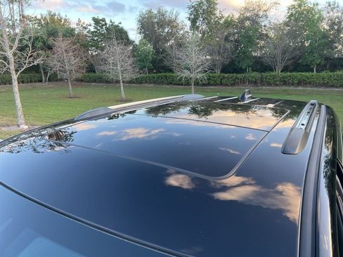 Used 2022 Jeep Grand Cherokee Limited image 20