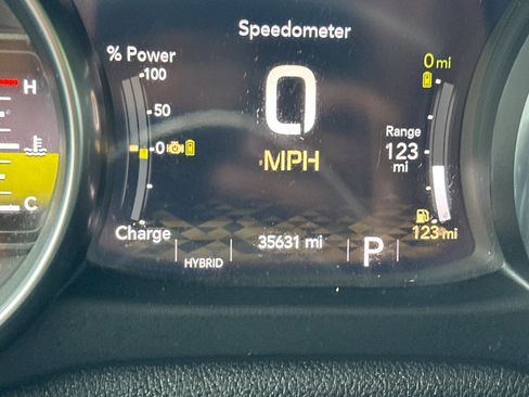 Used 2021 Jeep Wrangler Unlimited Rubicon 4xe image 28