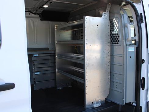 Used 2018 Ford Transit 150 130 Low Roof RWD image 17