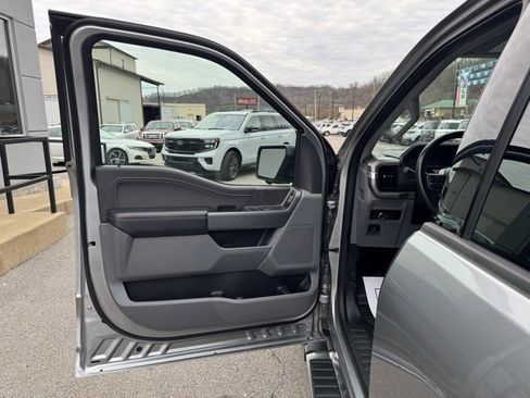 Used 2024 Ford F150 XLT w/ Mobile Office Package image 12